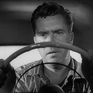 Fotoğraf Edmond O'Brien