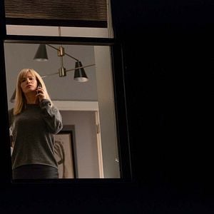 Fotoğraf Penceredeki Kadın