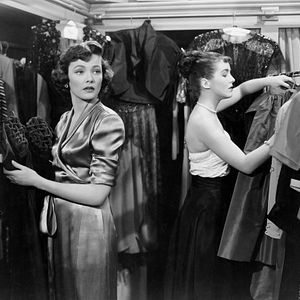 Fotoğraf Where the Sidewalk Ends