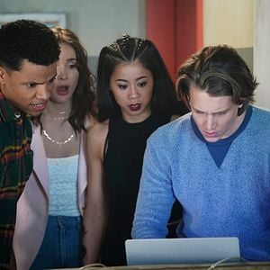 Fotoğraf Tunji Kasim