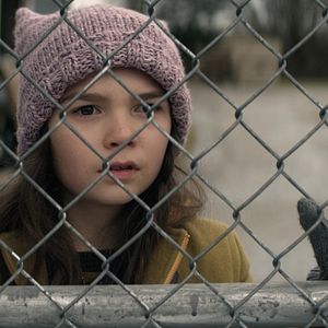 Fotoğraf Home Before Dark