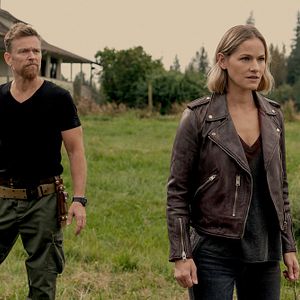 Fotoğraf Kelly Overton