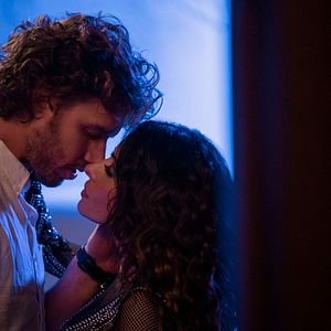 Fotoğraf Sarah Shahi