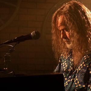 Fotoğraf The Space Between