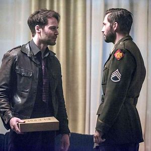 Fotoğraf Logan Marshall-Green