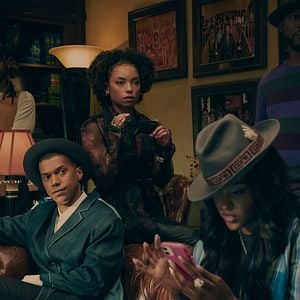 Fotoğraf Antoinette Robertson