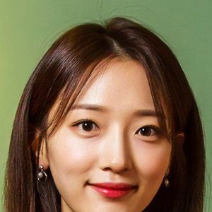 Fotoğraf Pyo Ye-Jin