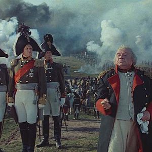 Fotoğraf Voyna i mir