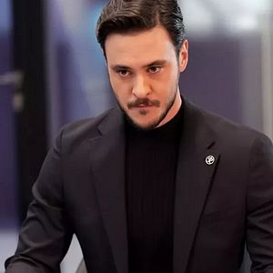 Fotoğraf Aşk Mantık İntikam