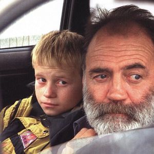 Fotoğraf Sonsuzluk ve Bir Gün