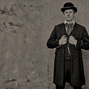 Fotoğraf Hell On Wheels