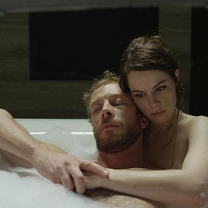 Fotoğraf Emily Hampshire