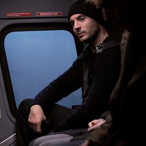 Fotoğraf Crossing Lines