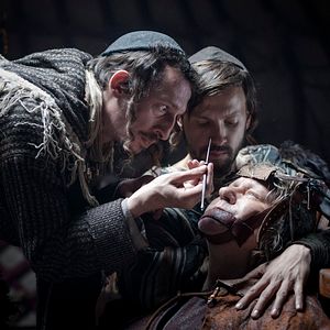 Fotoğraf İbni Sina: Hekim