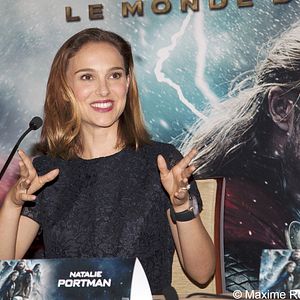 Fotoğraf Thor: Karanlık Dünya