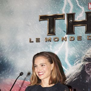 Fotoğraf Thor: Karanlık Dünya