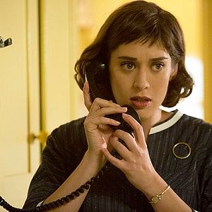 Fotoğraf Lizzy Caplan