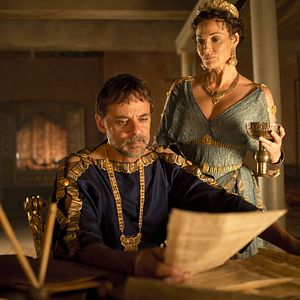 Fotoğraf Sarah Parish