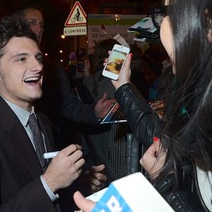 Fotoğraf Açlık Oyunları: Ateşi Yakalamak