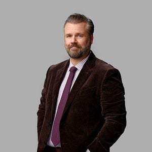 Fotoğraf Tyler Labine