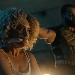 Fotoğraf Last Man Down