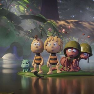 Fotoğraf Arı Maya 3: Altın Küre