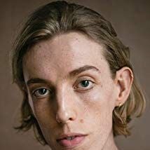 Fotoğraf Harry Trevaldwyn