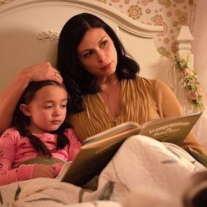 Fotoğraf Morena Baccarin