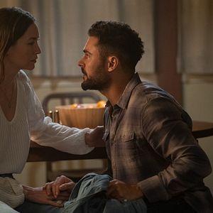 Fotoğraf Sydney Lemmon