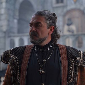 Fotoğraf Alparslan: Büyük Selçuklu