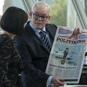 Fotoğraf Borgen - Riget, Magten og Æren