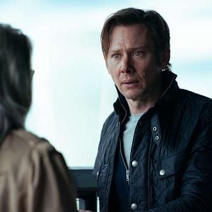 Fotoğraf Jimmi Simpson