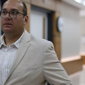 Fotoğraf Senden Daha Güzel