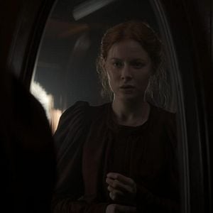 Fotoğraf Emily Beecham