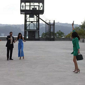 Fotoğraf Senden Daha Güzel