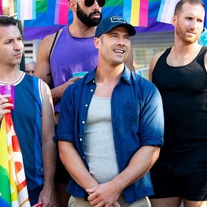 Fotoğraf Luke MacFarlane