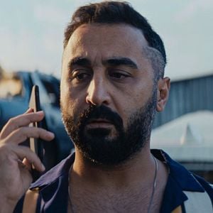 Fotoğraf Kim Bu Aile?