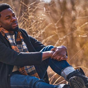 Fotoğraf Alone Together