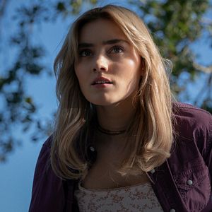 Fotoğraf Meg Donnelly