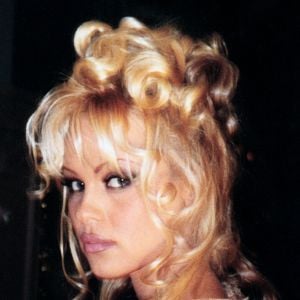 Fotoğraf Pamela Anderson: Bir Aşk Hikâyesi