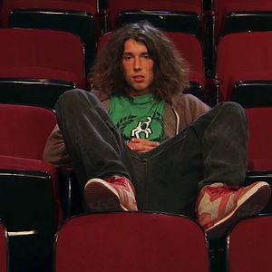 Fotoğraf Baltalı Otostopçu