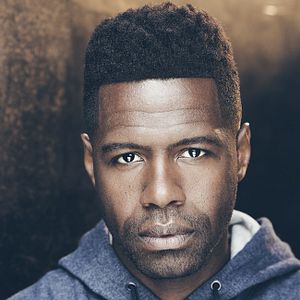 Fotoğraf Garland Scott