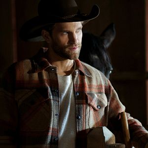 Fotoğraf Keegan Allen