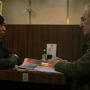 Fotoğraf Dermot Crowley