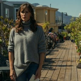 Fotoğraf The Last Thing He Told Me