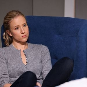 Fotoğraf Jessy Schram