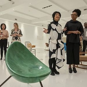 Fotoğraf Patti Yasutake