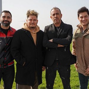 Fotoğraf Üçlü Pürüz