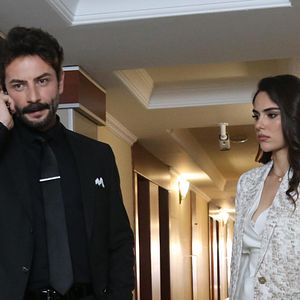 Fotoğraf Üç Kız Kardeş