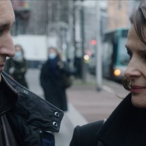 Fotoğraf Bıçağın İki Yüzü